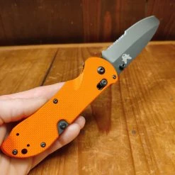 Benchmade Knives Benchmade 916SBK Triage - Serrated - Blunt Tip - Orange