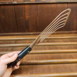 New 😍 Kitchen Tools Due Buoi Slotted Fish Spatula LEFTY - Technopolymer 🔔 17 Kitchen Tools Due Buoi Slotted Fish Spatula LEFTY - Technopolymer