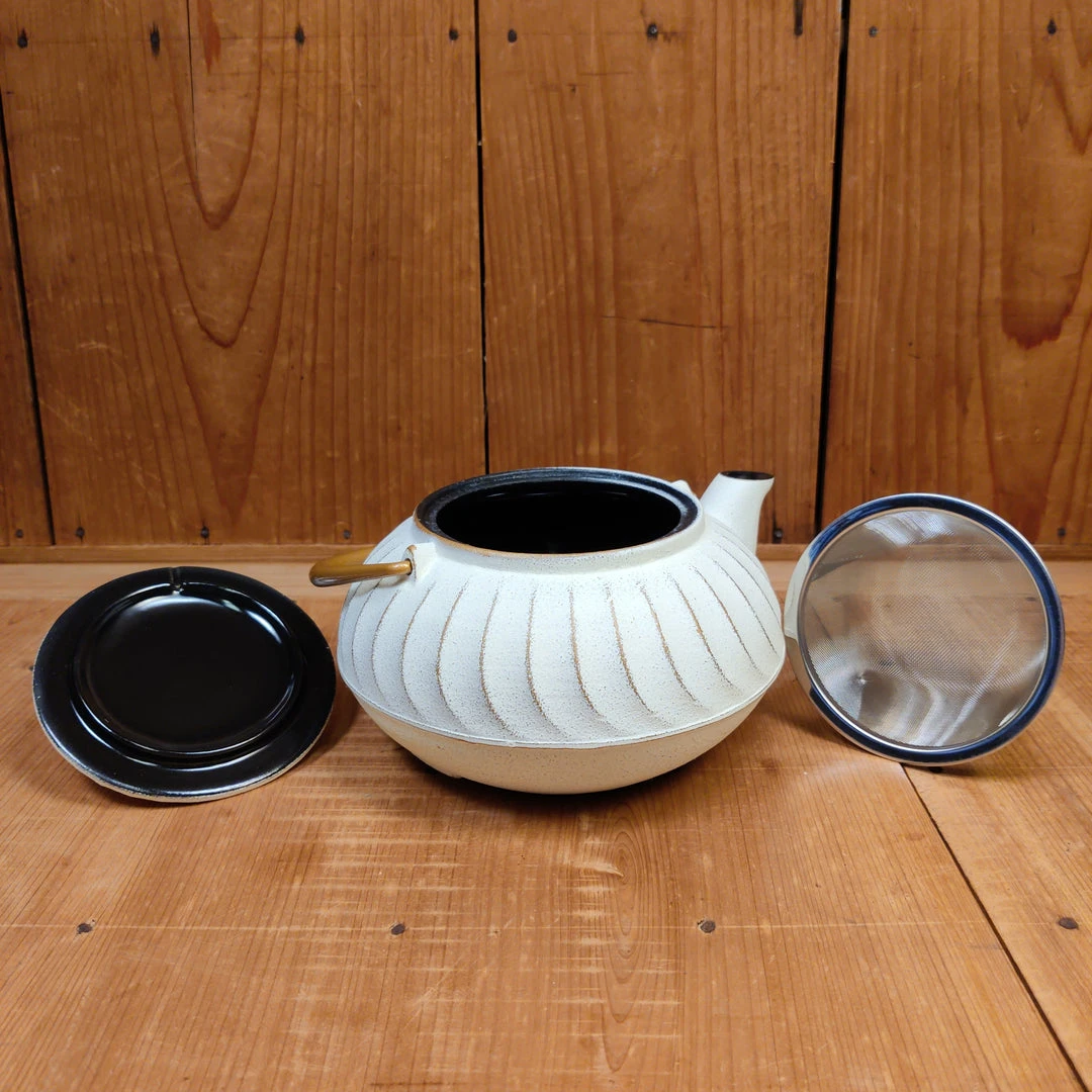 Cheap 🥰 Miya Coffee & Tea Tools Cast Iron Teapot - White + Gold 22oz 😍 6 Miya Coffee & Tea Tools Cast Iron Teapot - White + Gold 22oz