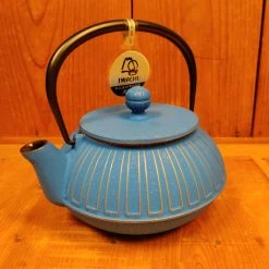 Miya Cast Iron Teapot - Blue + Gold 22oz