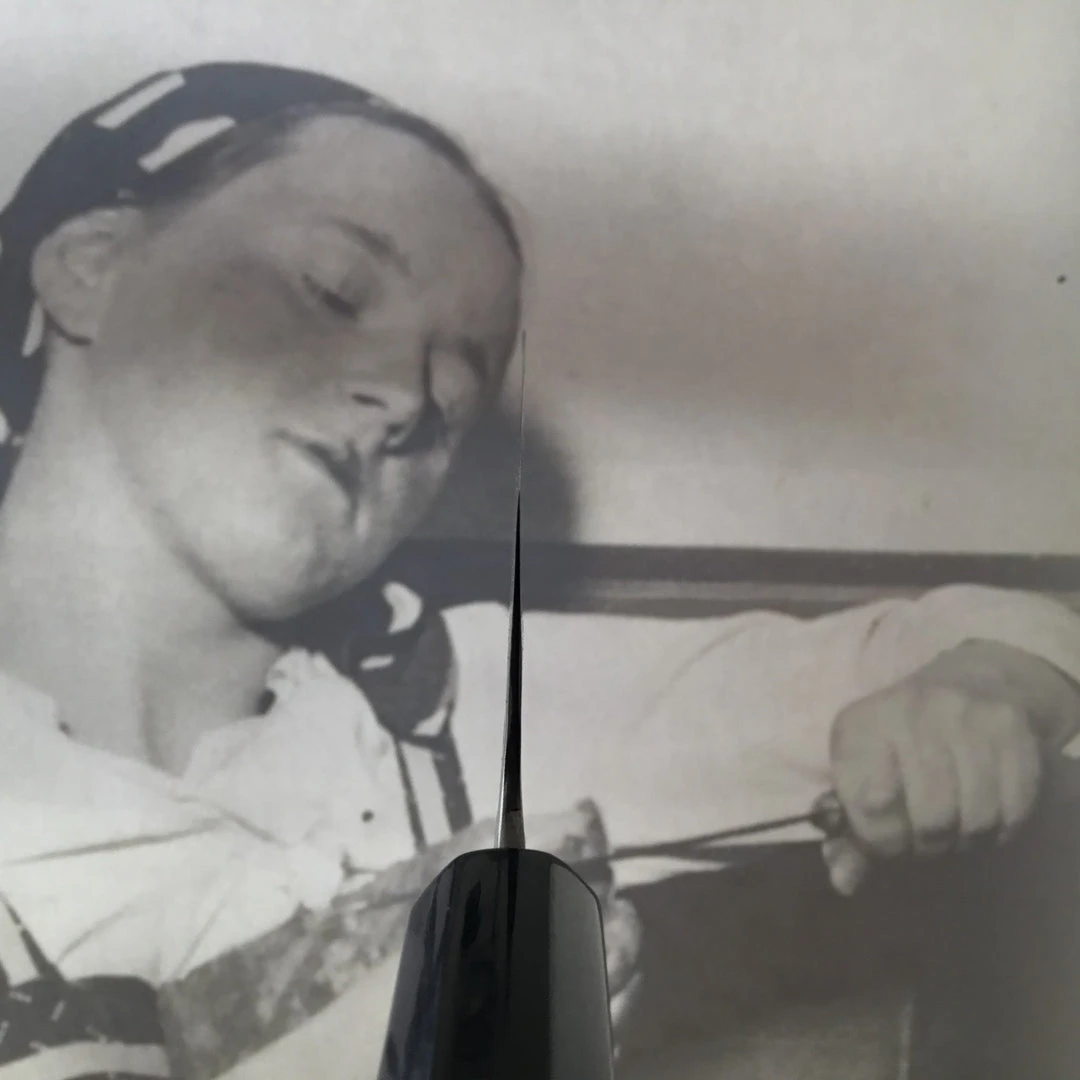 New ๐ Sakai Kikumori 180mm Kiritsuke Santoku Aogami 2 Nashiji โจ 6 Sakai Kikumori 180mm Kiritsuke Santoku Aogami 2 Nashiji