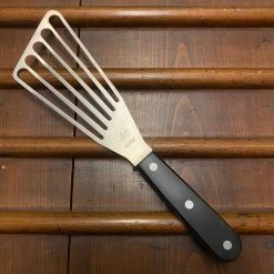 Due Buoi Slotted Fish Spatula - Technopolymer Kitchen Tools