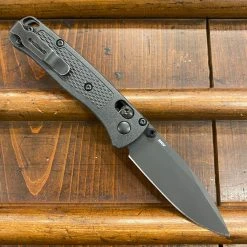 Benchmade Knives Benchmade 533BK-2 Mini Bugout - Black CF Elite