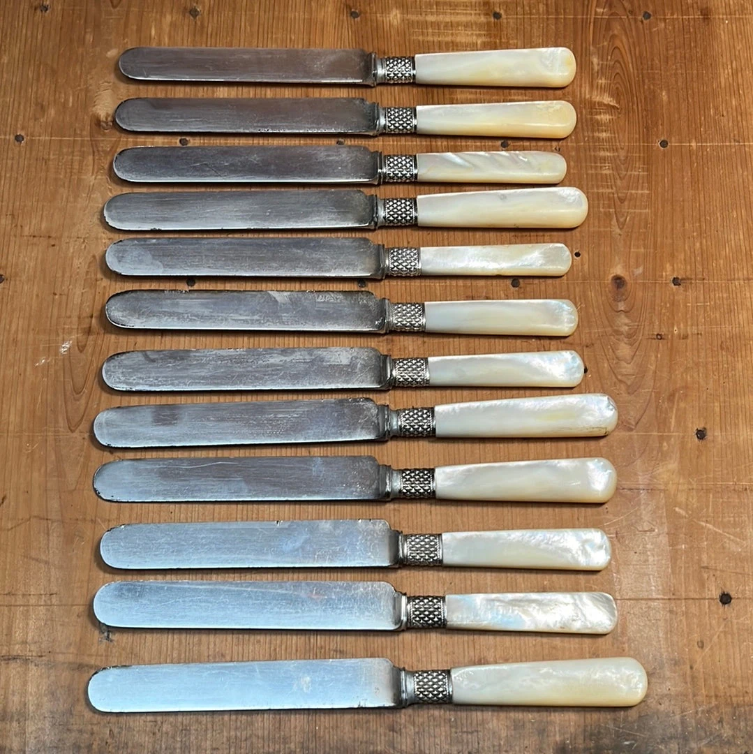 Promo ⌛ Vintage Table | Steak Landers Frary & Clark Set Of 12 Luncheon Knives Silverplate Carbon MOP In Box 😉 10 Vintage Table | Steak Landers Frary & Clark Set Of 12 Luncheon Knives Silverplate Carbon MOP In Box