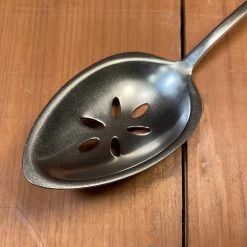Gabriel Rudolph Gestura 9” 00 Stainless Steel Slotted Spoon