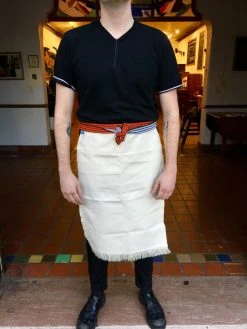 Saikai Homaekake Apron W/Pocket - White Kitchen Tools