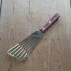 Dexter Russell Fish Spatula 6.5" - Traditional Wood